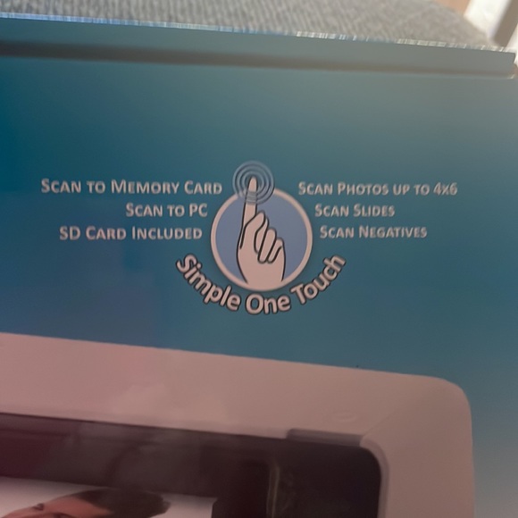 NIB Pandigital Photo, Slide, and Negative Converter - Picture 3 of 14